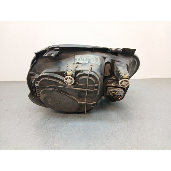 Recambio de faro izquierdo para volkswagen golf iv (1j1) 1.9 tdi referencia OEM IAM 1J1941015B  