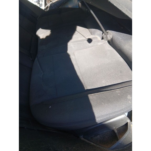 Recambio de asientos traseros para volvo xc40 (536) t5 plug-in hybrid referencia OEM IAM   