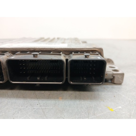 Recambio de centralita motor uce para renault megane iii hatchback (bz0/1_, b3_) 1.5 dci referencia OEM IAM 237100777R  