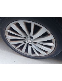 Recambio de juego llantas para seat exeo (3r2) 2.0 tdi referencia OEM IAM 7.5JX17 H2 ET42 X4 3R0601025E 2