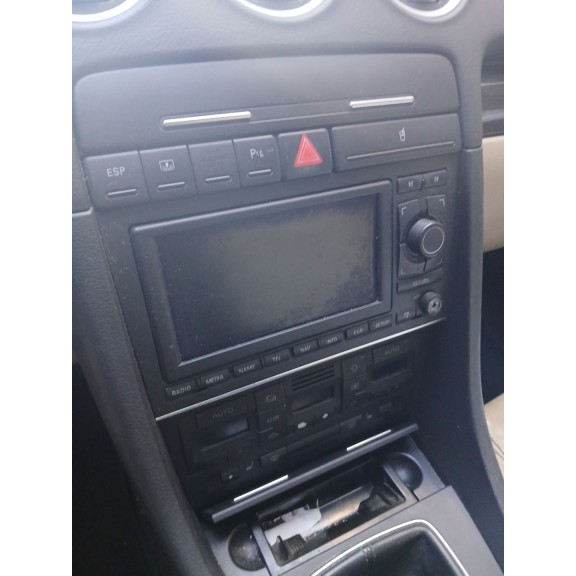 Recambio de sistema audio / radio cd para seat exeo (3r2) 2.0 tdi referencia OEM IAM   