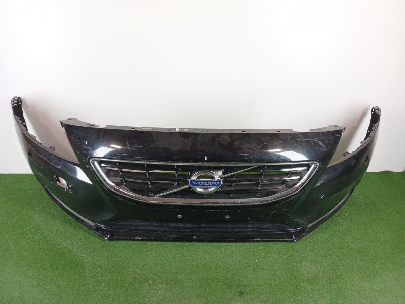 Recambio de paragolpes delantero para volvo v40 cross country (526) t3 referencia OEM IAM 31283732  