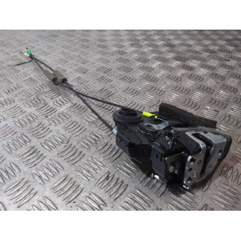 Recambio de cerradura puerta trasera derecha para lexus is 300h referencia OEM IAM A046693R  