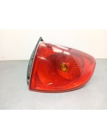 Recambio de piloto trasero derecho para seat altea (5p1) 1.6 referencia OEM IAM 5P0945112B  