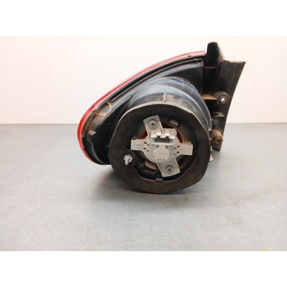 Recambio de piloto trasero derecho para seat altea (5p1) 1.6 referencia OEM IAM 5P0945112B  