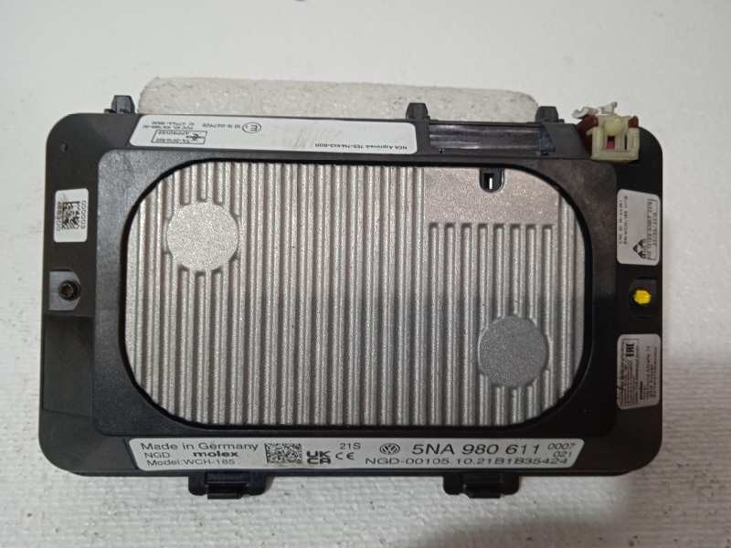 Recambio de antena para volkswagen arteon (3h8) referencia OEM IAM 5NA980611 TELEFONO 