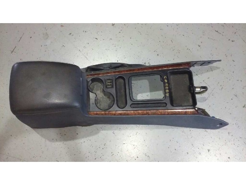 Recambio de apoyabrazos central para kia sorento 2.5 crdi concept referencia OEM IAM   