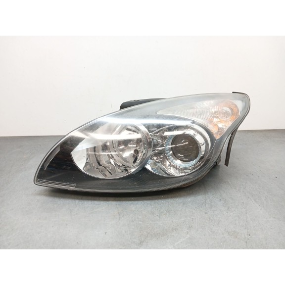 Recambio de faro izquierdo para hyundai i30 (fd) 1.4 referencia OEM IAM 921012R000  
