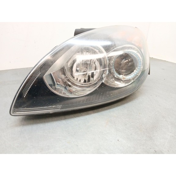 Recambio de faro izquierdo para hyundai i30 (fd) 1.4 referencia OEM IAM 921012R000  