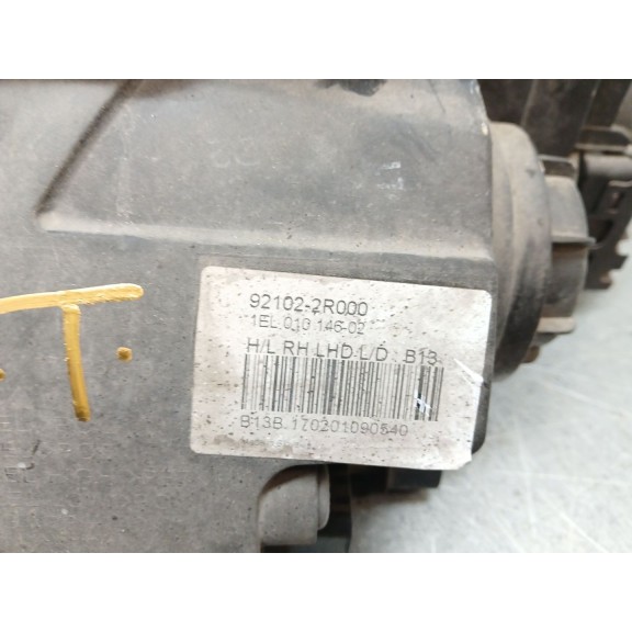 Recambio de faro derecho para hyundai i30 (fd) 1.4 referencia OEM IAM 921022R000  