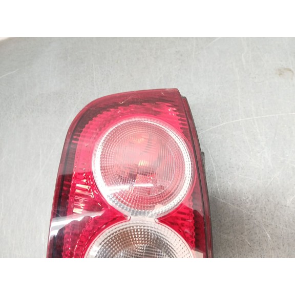 Recambio de piloto trasero izquierdo para nissan micra iii (k12) 1.2 16v referencia OEM IAM 26555AX720  