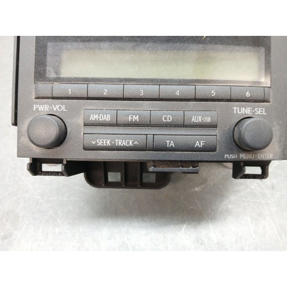 Recambio de sistema audio / radio cd para lexus ct 200h referencia OEM IAM 8612076140 NAVEGADOR 