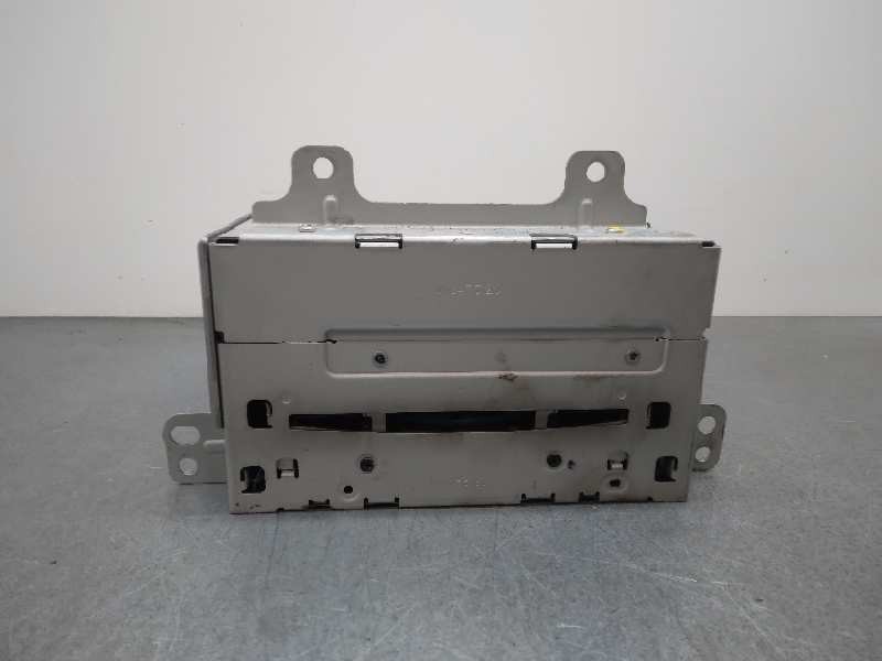 Recambio de sistema audio / radio cd para opel insignia berlina edition referencia OEM IAM 13310166 CAJA 