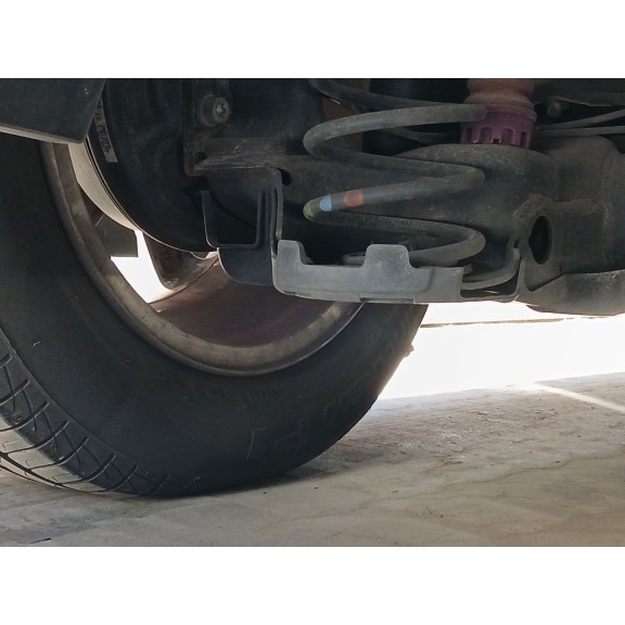 Recambio de puente trasero para peugeot 208 i (ca_, cc_) 1.2 vti 82 referencia OEM IAM   