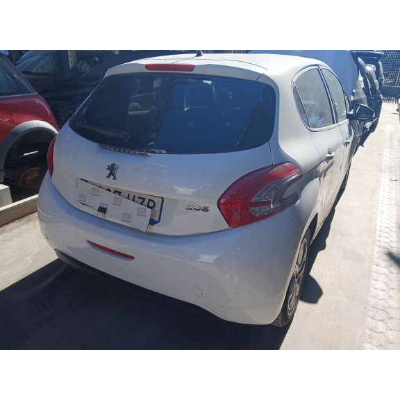 peugeot 208 i (ca_, cc_) del año 2014