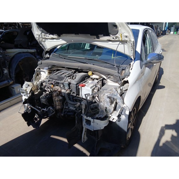 peugeot 208 i (ca_, cc_) del año 2014