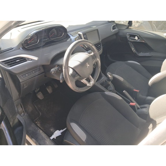 peugeot 208 i (ca_, cc_) del año 2014