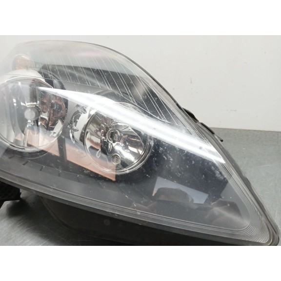Recambio de faro derecho para opel zafira / zafira family b (a05) 1.6 (m75) referencia OEM IAM 13252473RH  