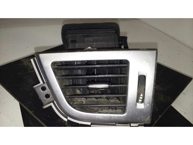 Recambio de aireador para hyundai i30 (gd) trend referencia OEM IAM   DELANTERO DERECHO