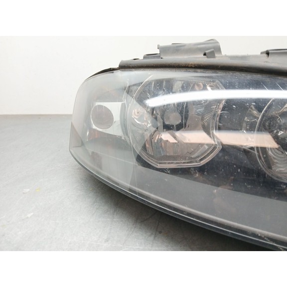 Recambio de faro derecho para audi a3 (8p1) 1.6 referencia OEM IAM 8P0941003K  