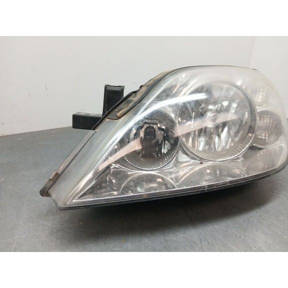 Recambio de faro izquierdo para nissan primera (p12) 1.6 referencia OEM IAM 26060AU800  