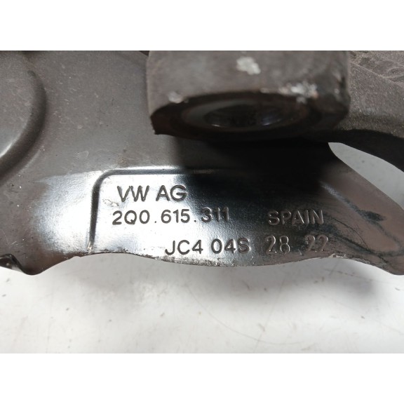 Recambio de mangueta delantera izquierda para skoda fabia iii station wagon (nj5) 1.0 tsi referencia OEM IAM 2Q0615311  