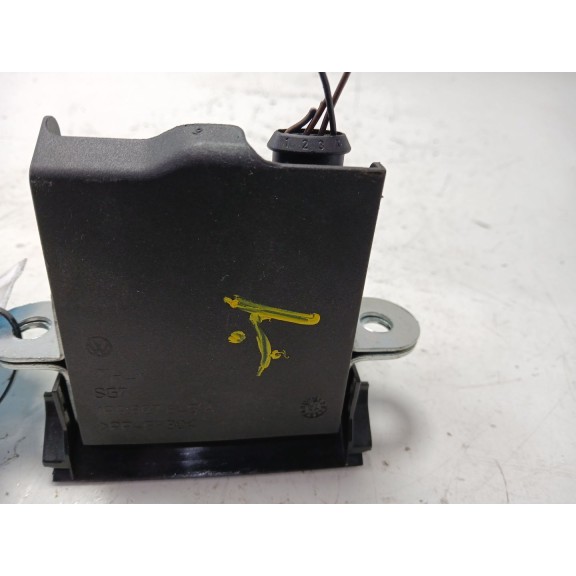Recambio de cerradura maletero / porton para seat leon (1p1) 1.6 tdi referencia OEM IAM 1P9827645A  