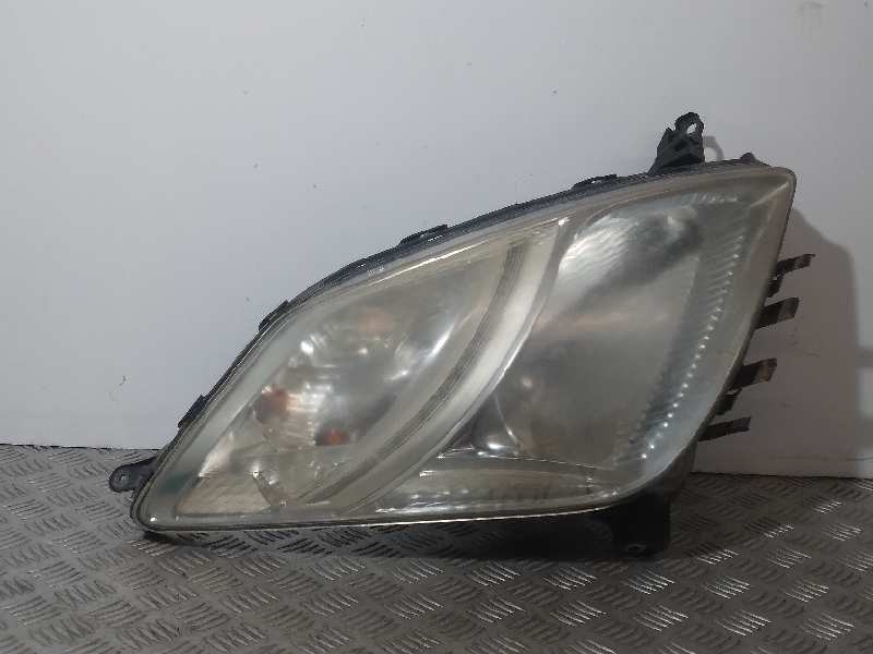 Recambio de faro derecho para toyota prius (nhw20) 1.5 cat referencia OEM IAM  PARA PULIR 
