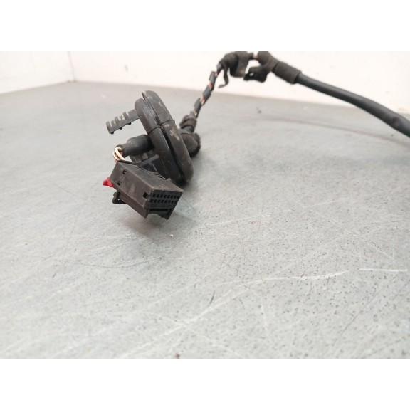 Recambio de retrovisor derecho para audi a3 (8p1) 1.6 referencia OEM IAM RS0408502  