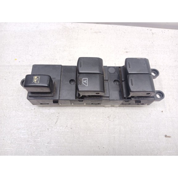 Recambio de mando elevalunas delantero izquierdo para nissan qashqai i (j10, nj10) 2.0 referencia OEM IAM 25401JD00B  