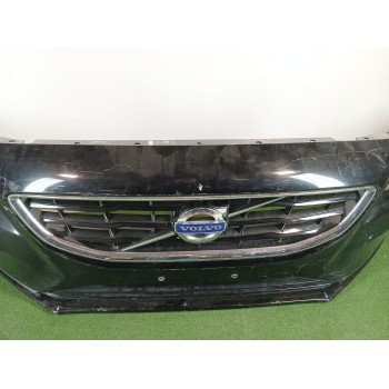 Recambio de paragolpes delantero para volvo v40 cross country (526) t3 referencia OEM IAM 31283732  
