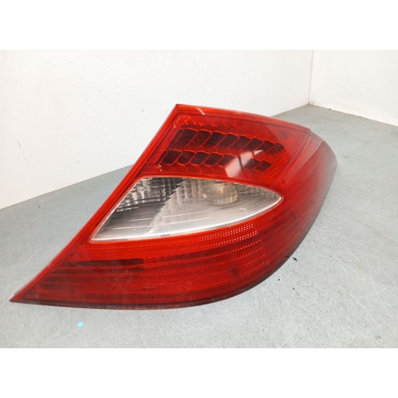 Recambio de piloto trasero derecho para mercedes-benz cls (c219) cls 350 (219.356) referencia OEM IAM A2198200264  