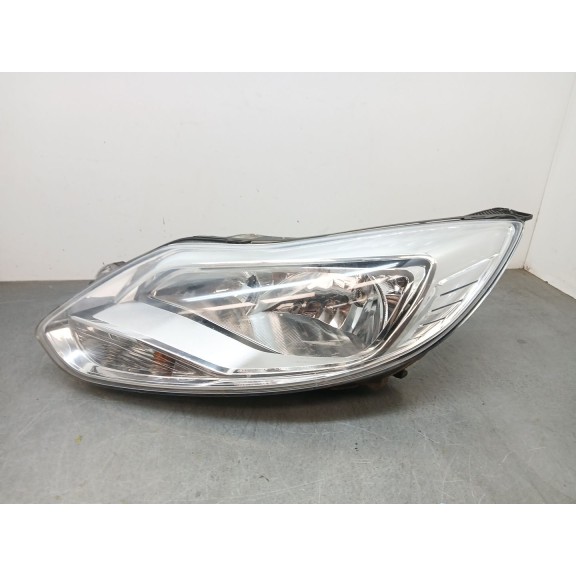 Recambio de faro izquierdo para ford focus iii turnier 1.6 tdci referencia OEM IAM 2020101109  