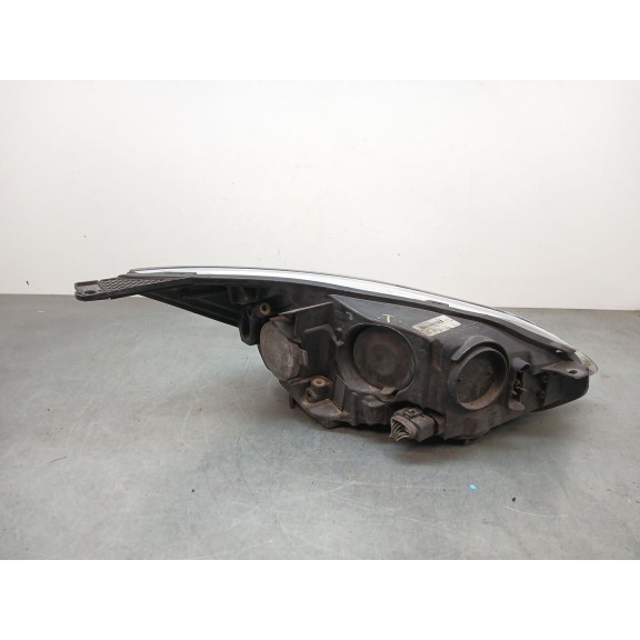 Recambio de faro izquierdo para ford focus iii turnier 1.6 tdci referencia OEM IAM 2020101109  