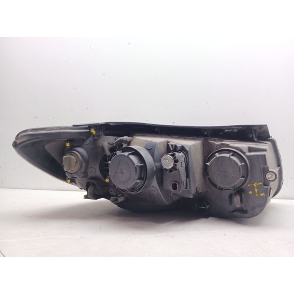 Recambio de faro izquierdo para hyundai santa fé ii (cm) 2.2 crdi 4x4 referencia OEM IAM 921012B021  