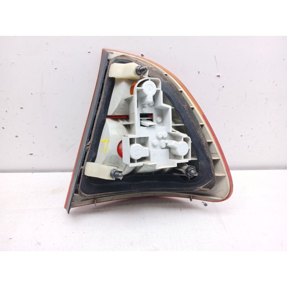 Recambio de piloto trasero izquierdo para bmw 3 touring (e46) 318 i referencia OEM IAM 8368757  