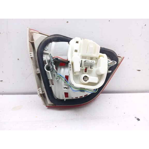 Recambio de piloto trasero derecho interior para bmw 3 (e90) 320 d referencia OEM IAM   