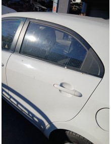 Recambio de puerta trasera izquierda para kia rio iii (ub) 1.2 cvvt referencia OEM IAM   