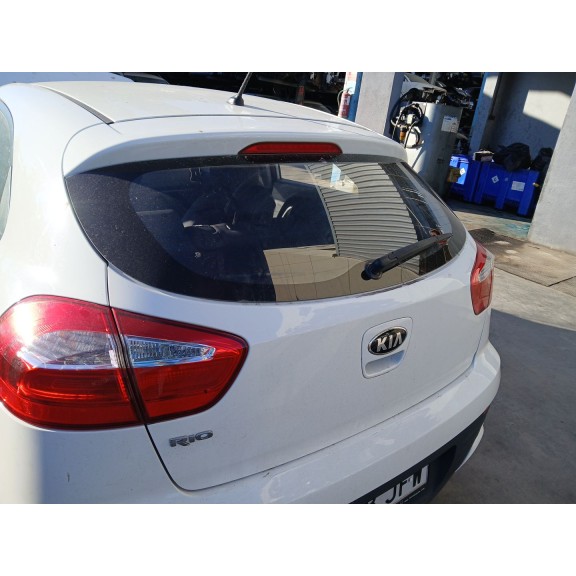 Recambio de porton trasero para kia rio iii (ub) 1.2 cvvt referencia OEM IAM   