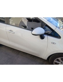 Recambio de puerta delantera derecha para kia rio iii (ub) 1.2 cvvt referencia OEM IAM    2