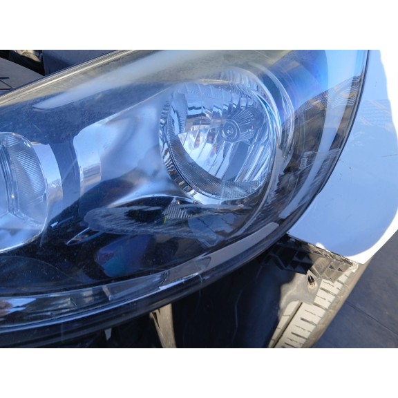 Recambio de faro izquierdo para kia rio iii (ub) 1.2 cvvt referencia OEM IAM   
