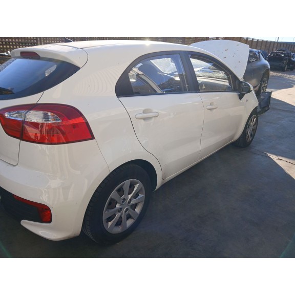 kia rio iii (ub) del año 2015