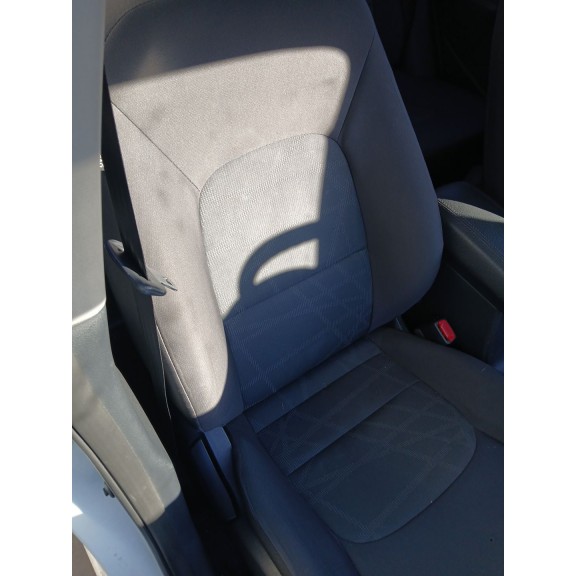 Recambio de asiento delantero derecho para kia rio iii (ub) 1.2 cvvt referencia OEM IAM   