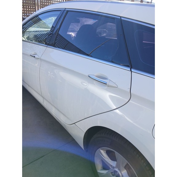 Recambio de puerta trasera izquierda para hyundai i40 i cw (vf) 1.7 crdi referencia OEM IAM   