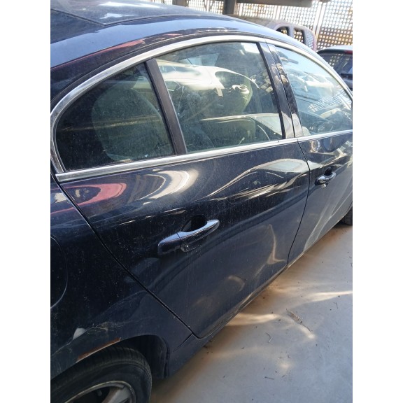 Recambio de puerta trasera derecha para volvo s60 ii (134) d3 referencia OEM IAM   