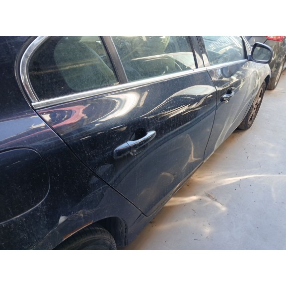 Recambio de puerta trasera derecha para volvo s60 ii (134) d3 referencia OEM IAM   