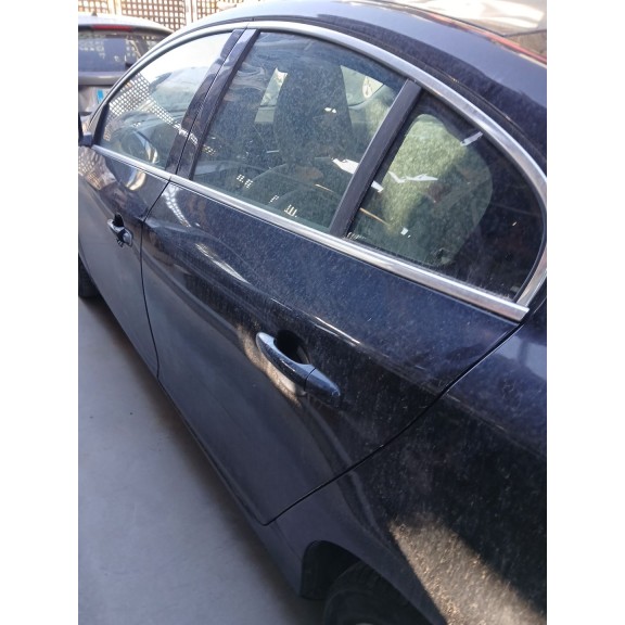 Recambio de puerta trasera izquierda para volvo s60 ii (134) d3 referencia OEM IAM   