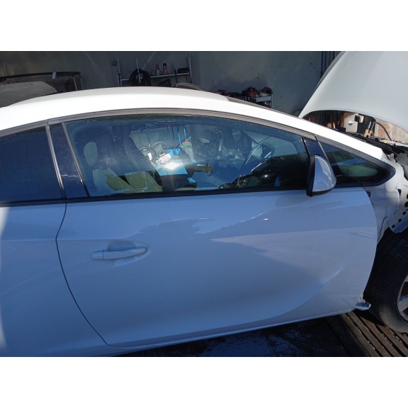 Recambio de puerta delantera derecha para opel astra j gtc 1.4 (08) referencia OEM IAM   