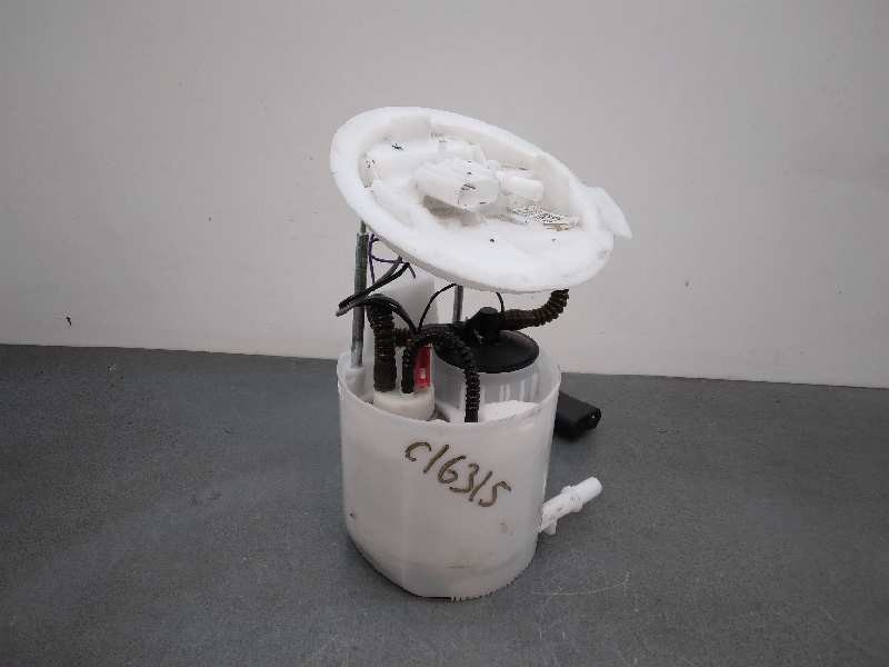 Recambio de aforador para ford mustang gt referencia OEM IAM JR3C9H307BD CON BOMBA 4 PINES