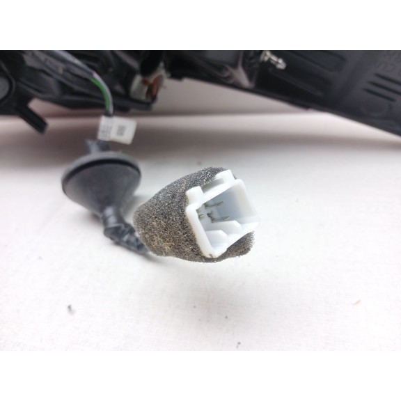 Recambio de piloto trasero derecho para kia xceed (cd) 1.4 t-gdi referencia OEM IAM 92402J7300  